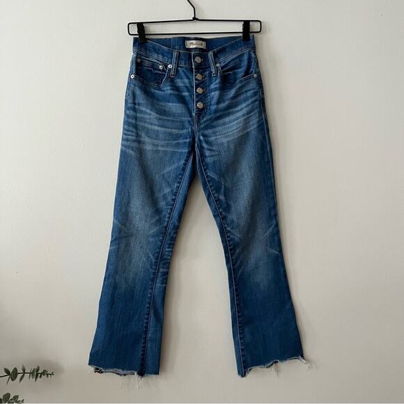 Madewell Cali Demi-Boot Jeans: Chewed-Hem Edition - Picture 2 of 9